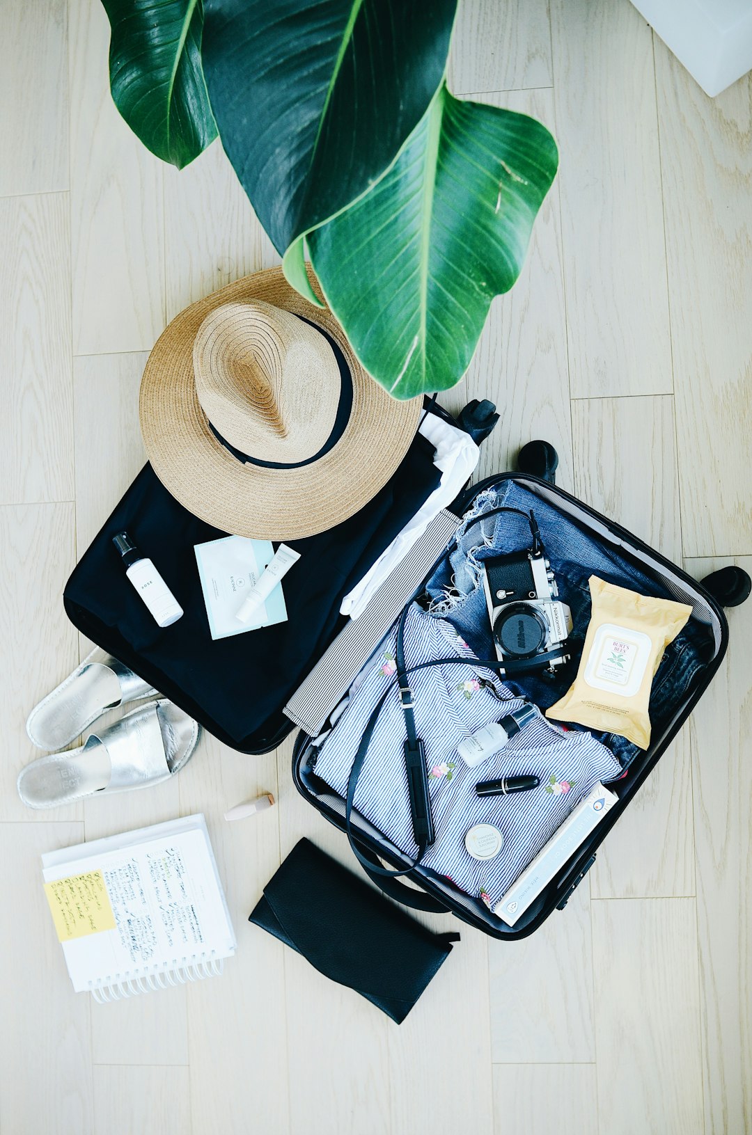 Essential travel gadgets including USB gadgets and mobile accessories for staying dry and organized