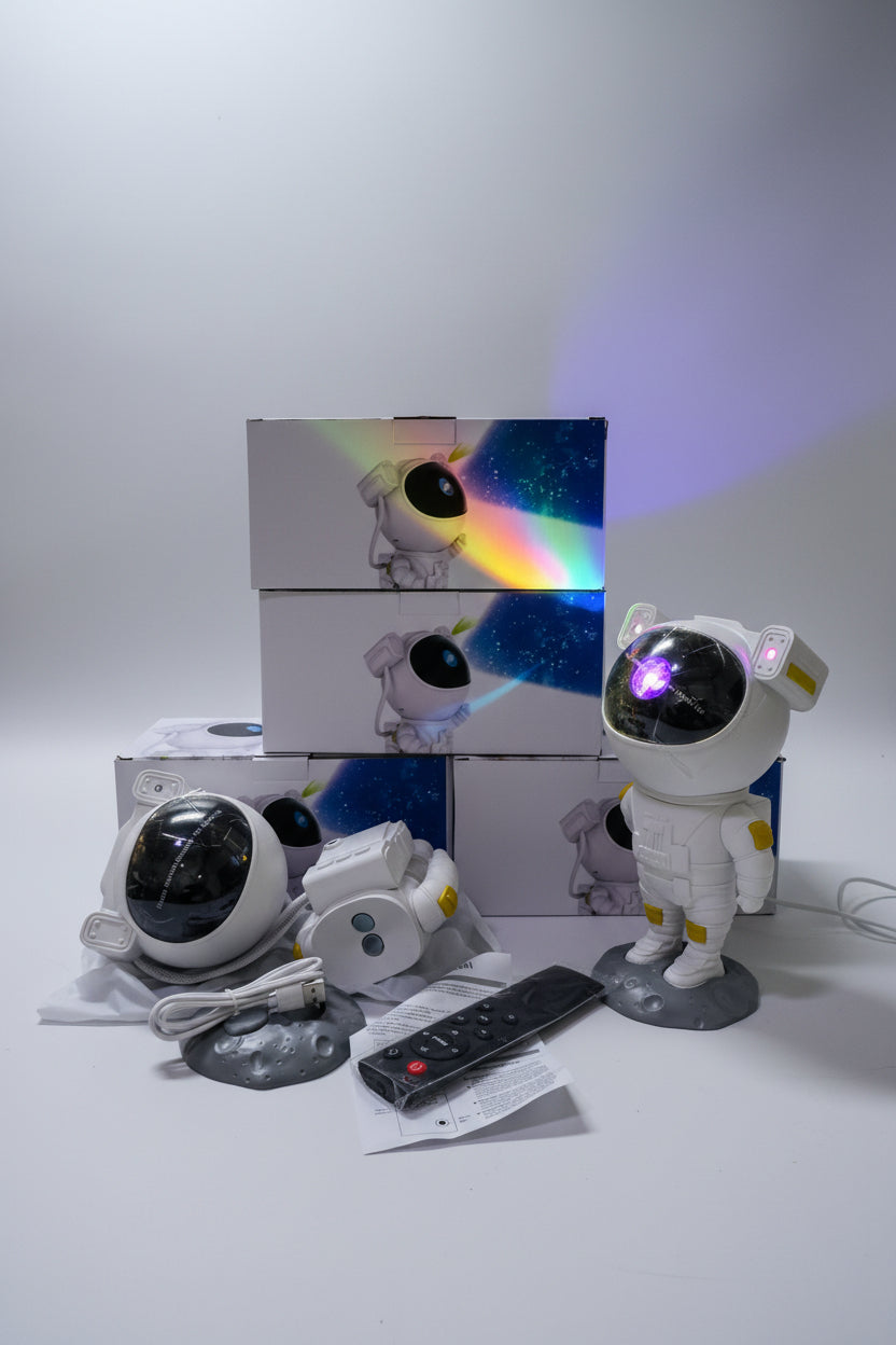 Astronaut Projection Lamp - Bring the Galaxy Home